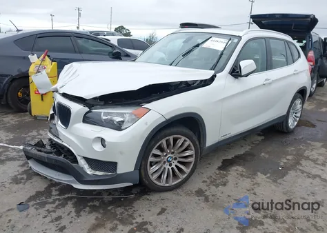2015 BMW X1 xDrive28I z USA, uszkodzony, nr VIN WBAVL1C5XFVY36112